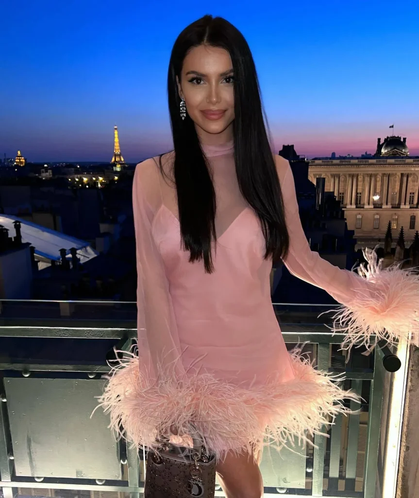 Соня, 25 лет - VIP эскорт Москва | Эскорт Аквамоделс