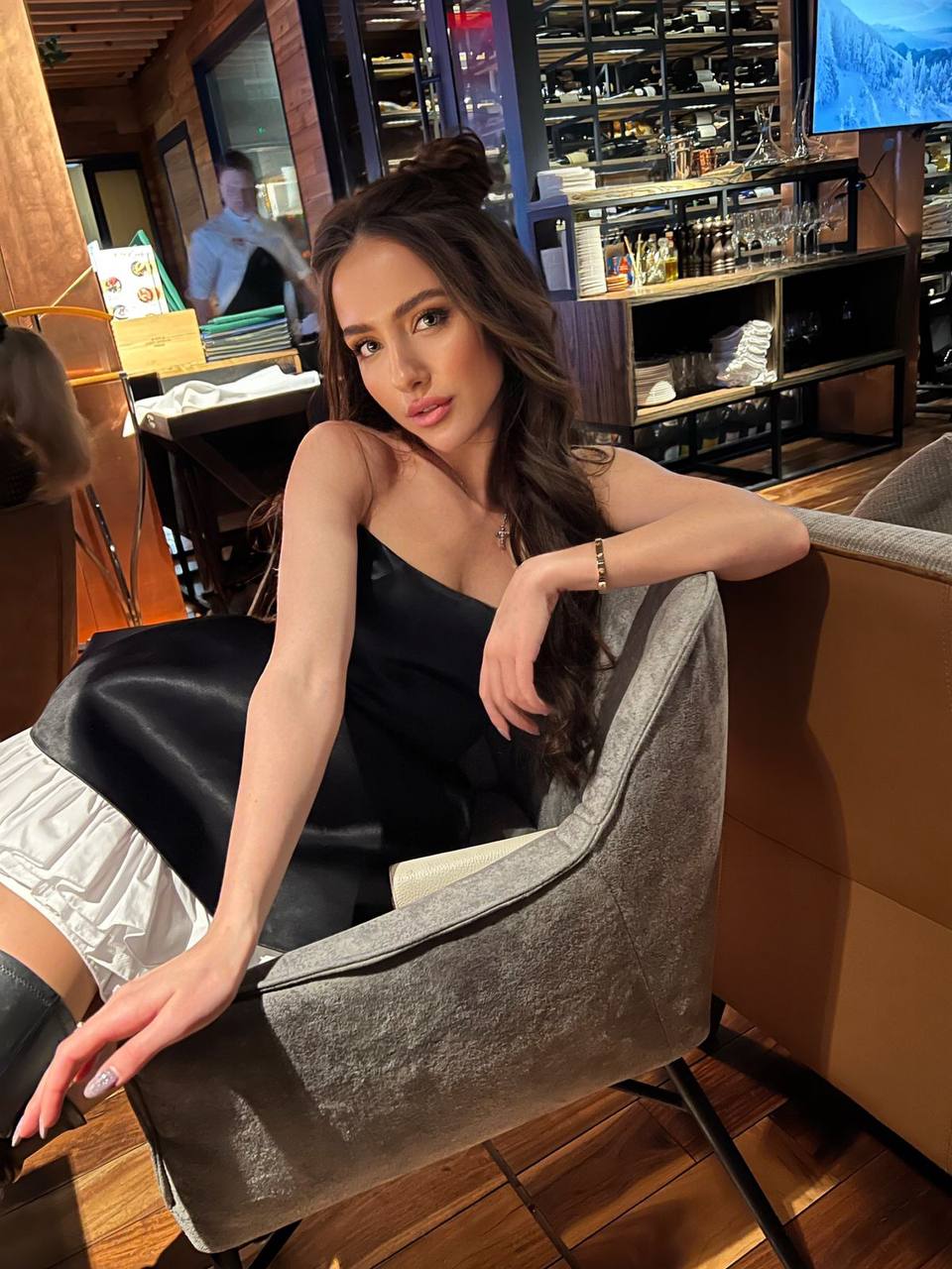 Хлоя, 19 лет - VIP эскорт Москва | Эскорт Аквамоделс